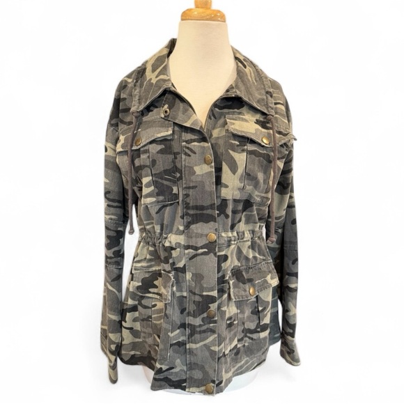 Fate Jackets & Blazers - Fate Camouflage Utility Anorak Jacket Camo Military Grunge Anorak Size Small